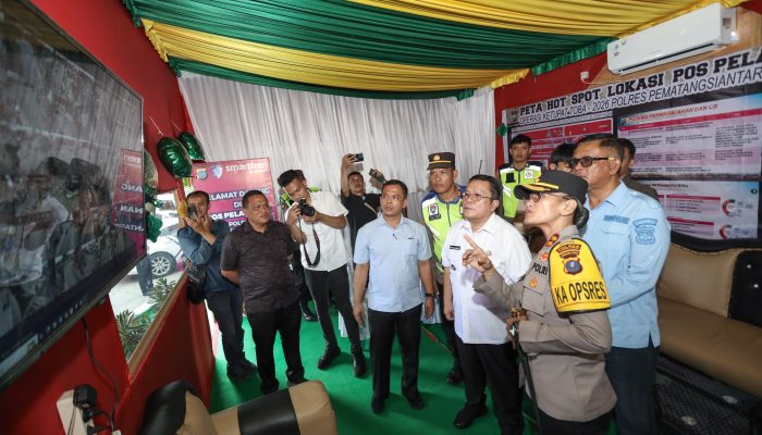 Wali Kota Wesly Silalahi Bersama Forkopimda Cek Pos Pengamanan Arus Mudik