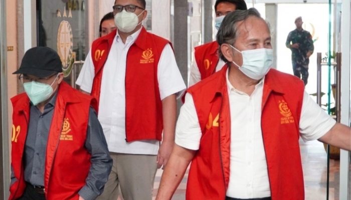 Kejari Palembang Terima Tahap II Kasus Korupsi Kredit Bank Plat Merah, 6 Tersangka Ditahan