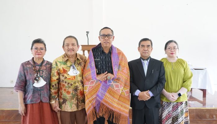 Bupati Taput Tekankan Sinergi Pemerintah dan Gereja dalam Pembangunan SDM