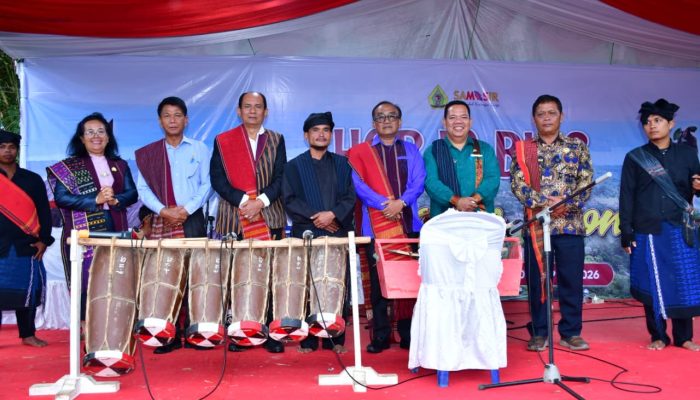 Wabup Samosir Buka Event Perdana Horja Bius Mangase Taon