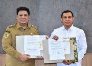 Bupati Samosir Terima Hibah Aset Rp37 Miliar dari Kementerian PU