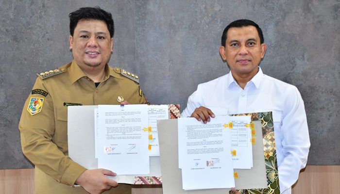 Bupati Samosir Terima Hibah Aset Rp37 Miliar dari Kementerian PU