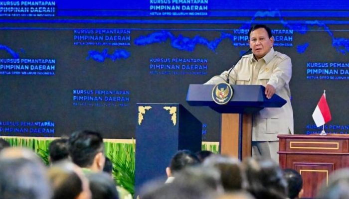 Presiden Prabowo Beri Arahan kepada Ketua DPRD se-Indonesia 