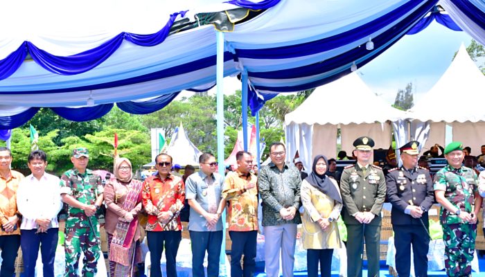 Wabup Samosir Hadiri Hari Jadi ke-193 Simalungun, Pererat Sinergi Antar Daerah