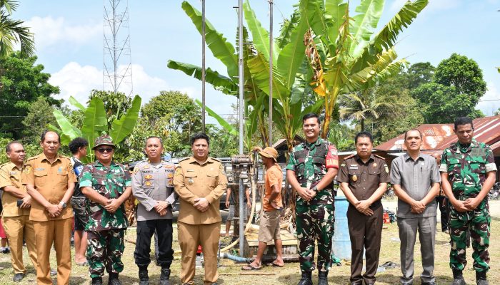 Bupati Samosir dan Dandim 0210/TU Launching 30 Sumur Bor Bantuan KASAD