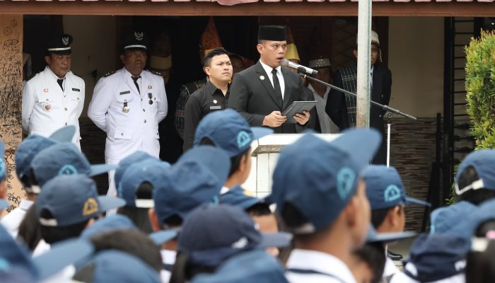 Wali Kota Pematangsiantar Peringati Hardiknas 2026, Tekankan Pembelajaran Mendalam melalui Sekda