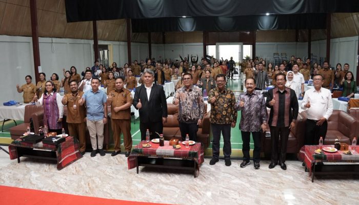 Pemkab Tapanuli Utara bersama DPR-RI Dorong Peningkatan Mutu Pendidikan  ‎