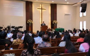 Tetap Percaya di Tengah Badai Kehidupan