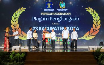 Wesly Terima Penghargaan Menteri Hukum atas Komitmen Posbankum