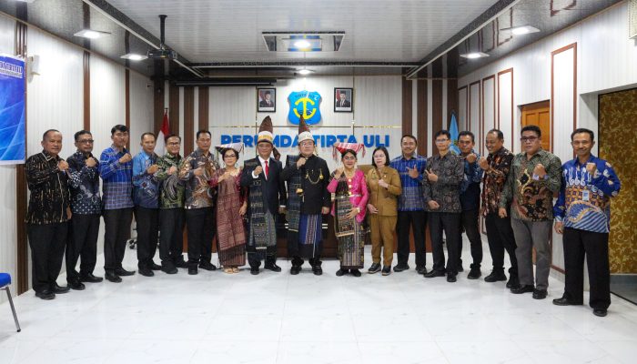 Wali Kota Pematangsiantar Lantik Budiman Ricardo sebagai Dirtek Perumda Tirta Uli