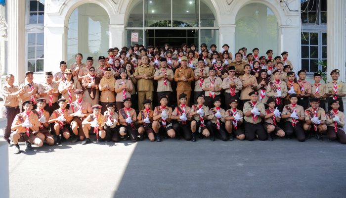 Sekda Lepas 75 Kontingen Pramuka Pematangsiantar ke Jambore Daerah Sumut XI