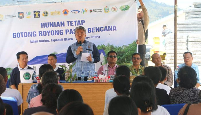 ‎Wujudkan Kawasan Hunian Layak, Pemkab Taput Undi dan Serahkan Bantuan Huntap Tahap II di Dolok Nauli