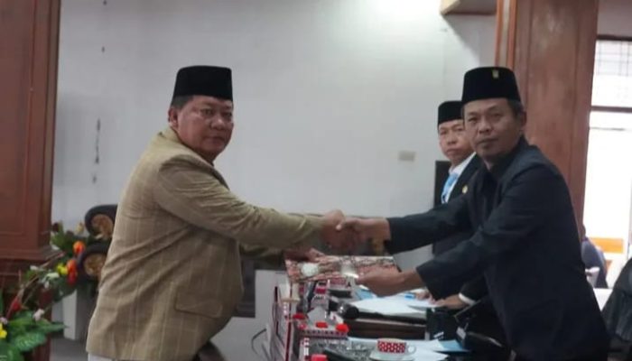 ‎Bupati dan DPRD Tapanuli Utara Tandatangani Nota Kesepakatan KUA-PPAS APBD Tahun Anggaran 2027