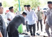 Bupati Simalungun Sholat Jumat Bersama Masyarakat, Perkuat Silaturahmi di Masjid Darussalam