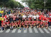 Wali Kota Wesly Serahkan Hadiah Fun Run Merah Putih 8,1K