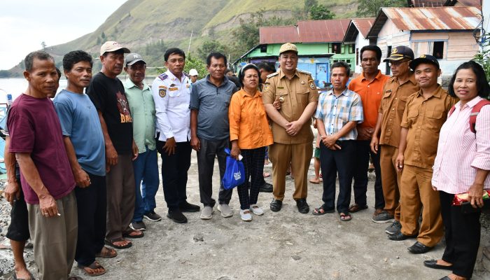 Bupati Vandiko Percepat Listrik Hasinggaan, Puluhan Tahun Warga Menanti