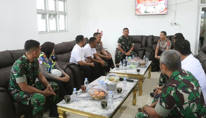 Kapolres Simalungun Perkuat Sinergitas TNI-Polri di Brigif TP 036/Harajaon Marpitu