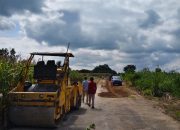 Pemkab Dairi Dorong Gotong Royong, Pelaku Usaha Turut Peduli Pemeliharaan Jalan
