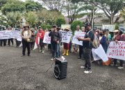 Petani Silombu Girsip Unjuk Rasa, Tuntut Pembalakan Dihentikan