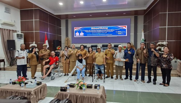 Pemko Pematangsiantar Salurkan Alat Bantu untuk 56 Lansia dan Disabilitas
